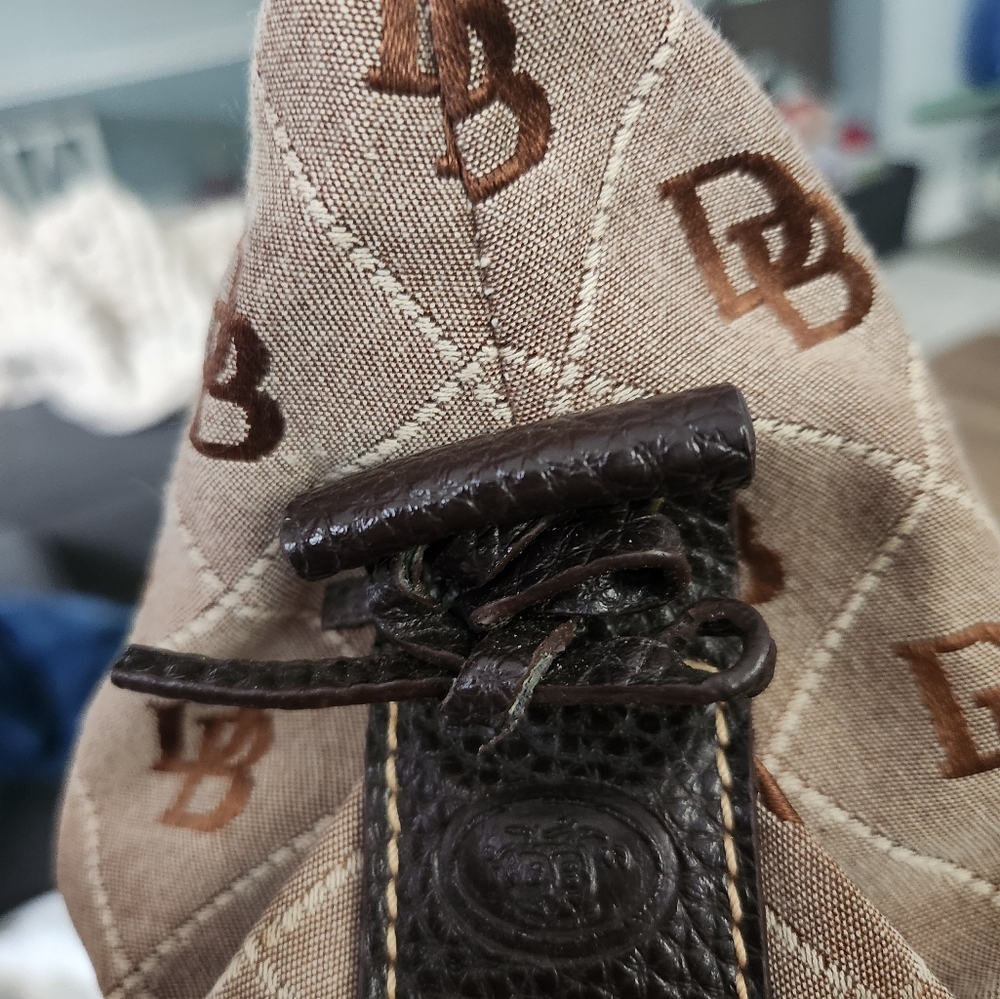 Vintage tassel signature Dooney & Bourke bag - Picture 10 of 10